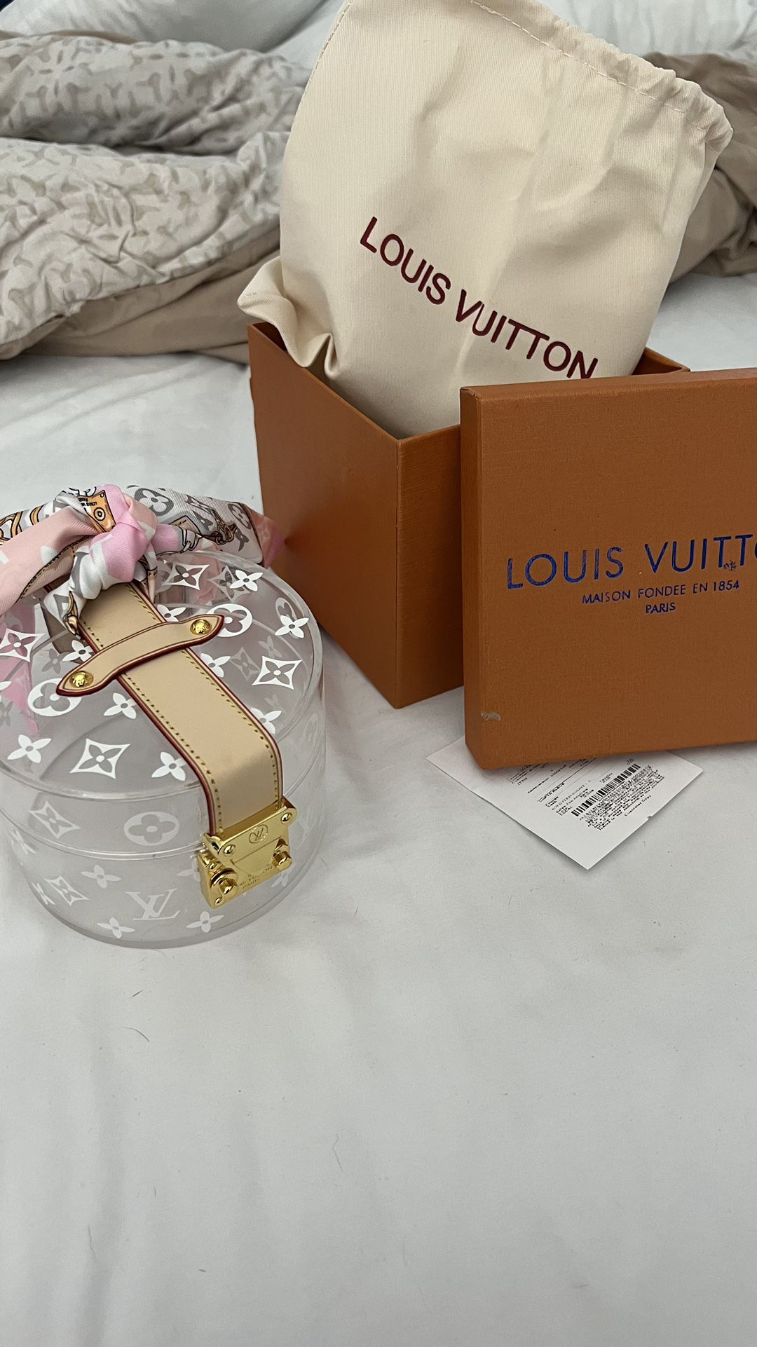 Louis Vuitton Clear Bag/Box for Sale in Goodyear, AZ - OfferUp