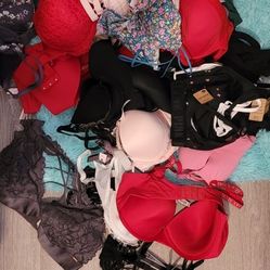 Victoria Secret Bras  And Panties 