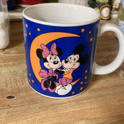 Mickey & Minnie Mouse Cup