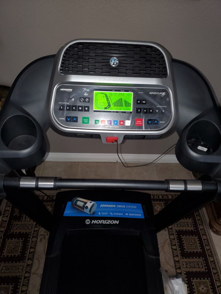 Horizon Treadmill for sale