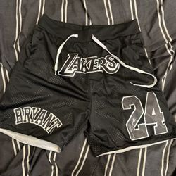 Lakers Kobe Black