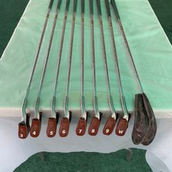CAMBER SOLE IRON SET 3-PW, SW, GOLF CLUBS 