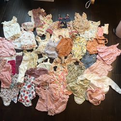 Lot of baby girl Clothes 