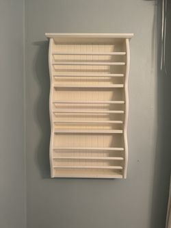 POTTERY BARN KIDS CATALINA MAGAZINE RACK