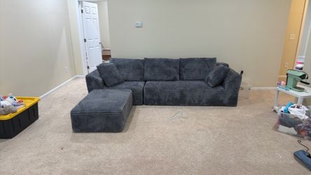 Memory Foam Boneless Couch – Excellent Condition! 🔥