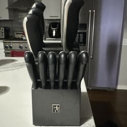 Henckel Knife Block And Knives