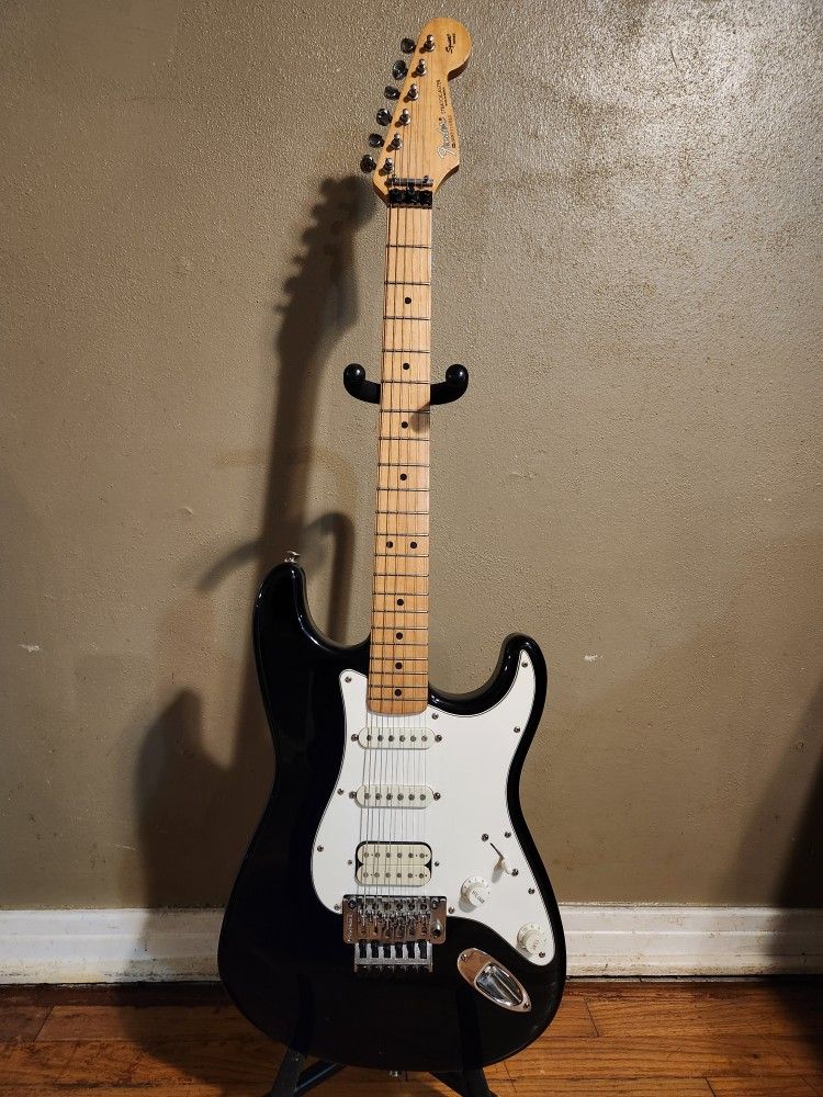 Fender Squier Series Stratocaster MIM 1993-94 W/Fender USA Case 