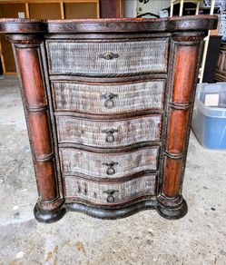 Vintage British Colonial Serpentine Wicker & Rattan Chest of Drawers