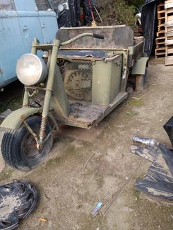 Vintage 2 Cylinder Three Wheeler
