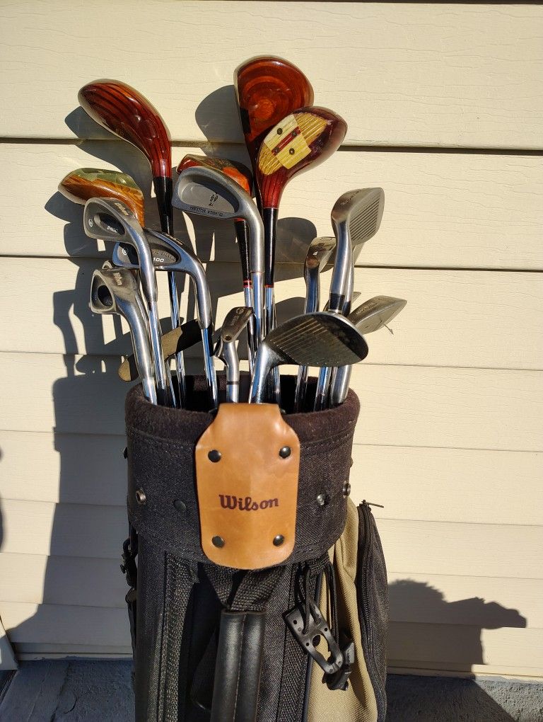 WILSON GOLF CLUBS Trail Pak