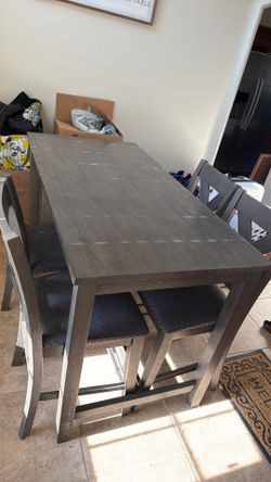 Dining set