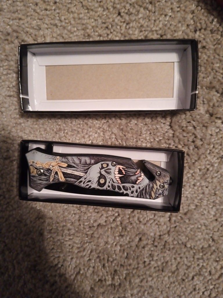 Falcon Knife In Box