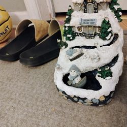  Collectible Snow Buddy Waterfall