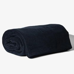 New ONERVA™ Zen Blanket Microfiber Insert, Helps Insulate Heat and Absorb Sweat, is Machine Washable and Durable, Simplifies Clean-Up, 2 For $35
