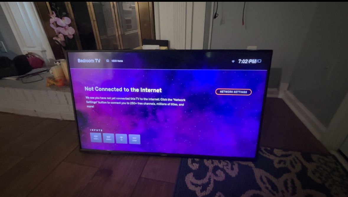 VIZIO 40” 1080p Smart TV with Wall Mount