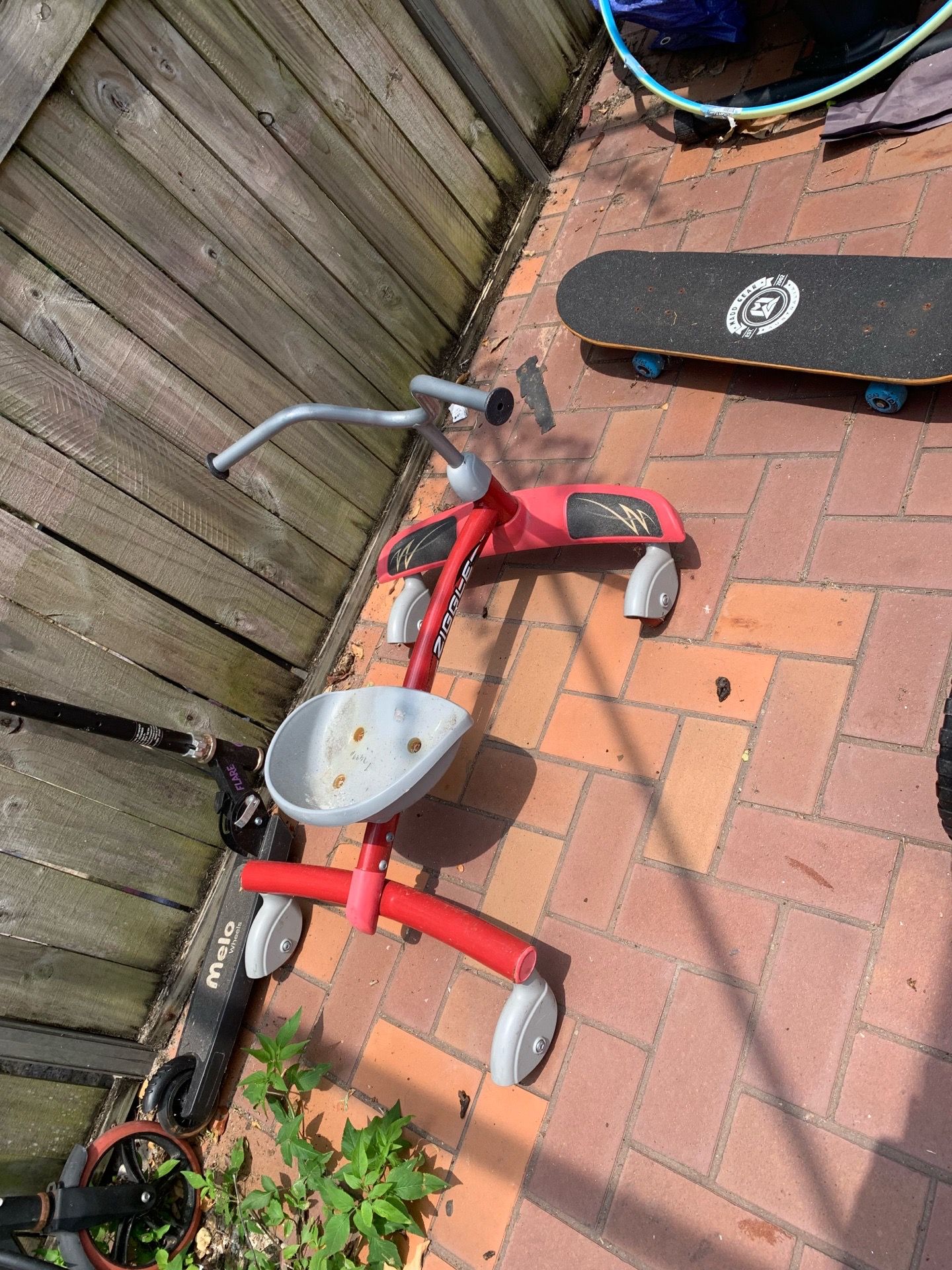 Toddlers ride on