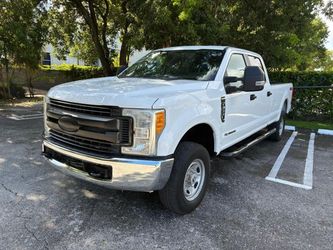 2017 Ford F350 Super Duty Crew Cab