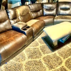 Couch Sectional Reclining Ends 