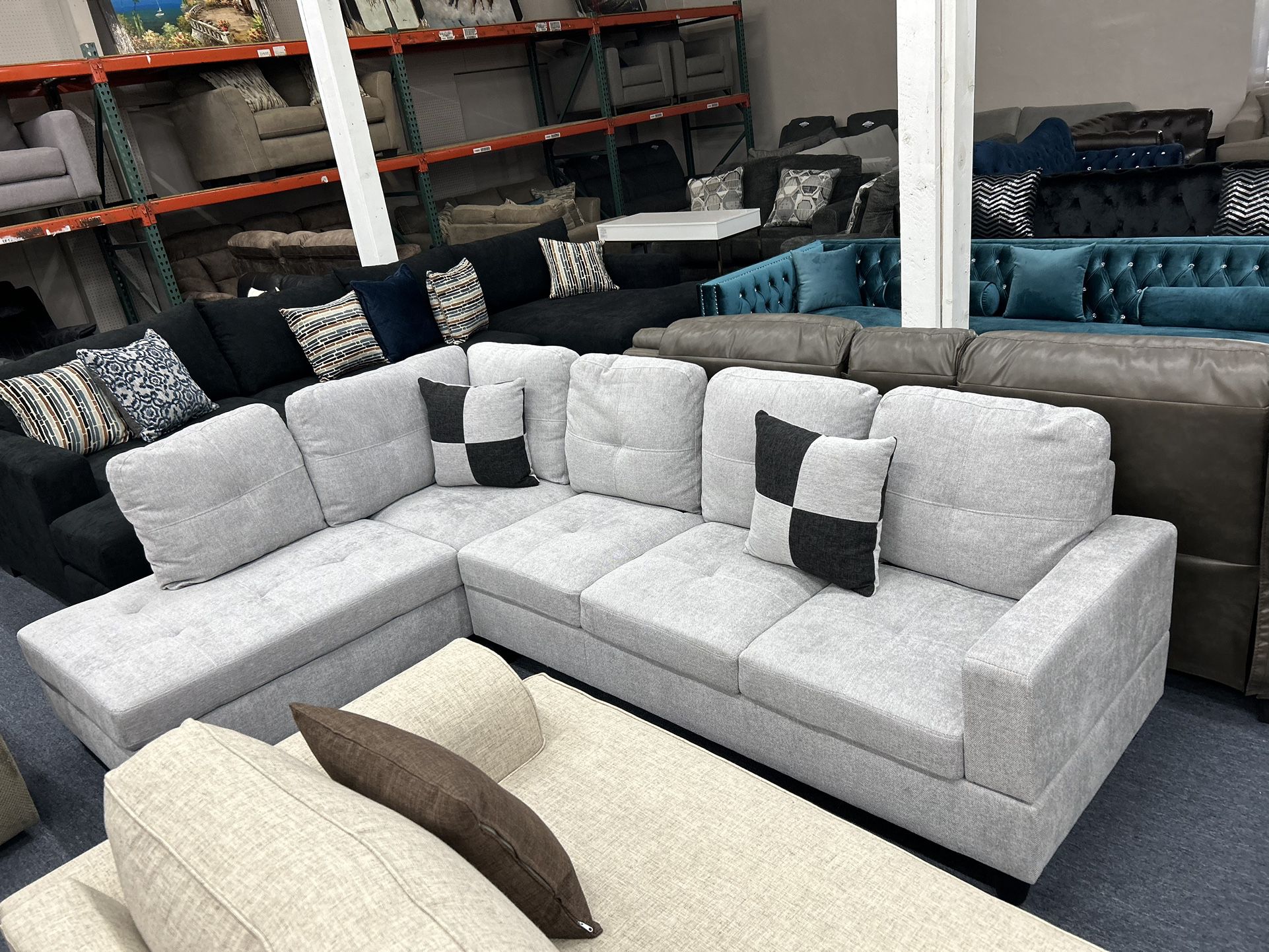 Tufted Small Sectionals 