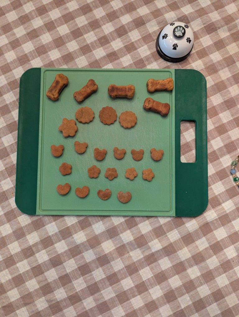 Free Samples... Doggie Cookies