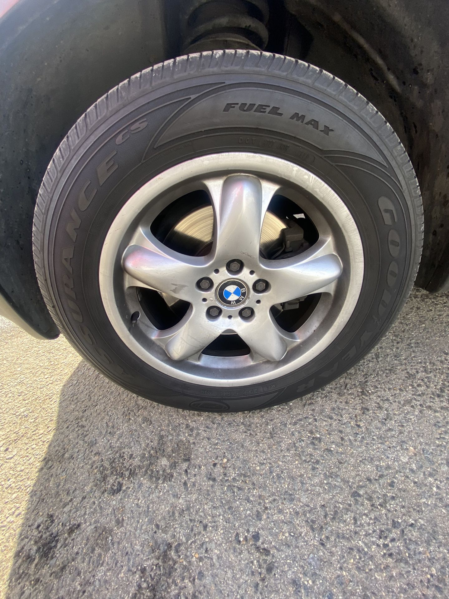 BMW X5 TIRES AND RIMS 
