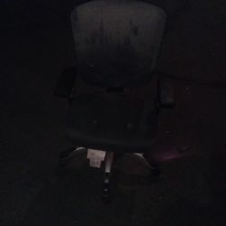 Office Chair Right Out Of Box Brand New Only Sat In Twice