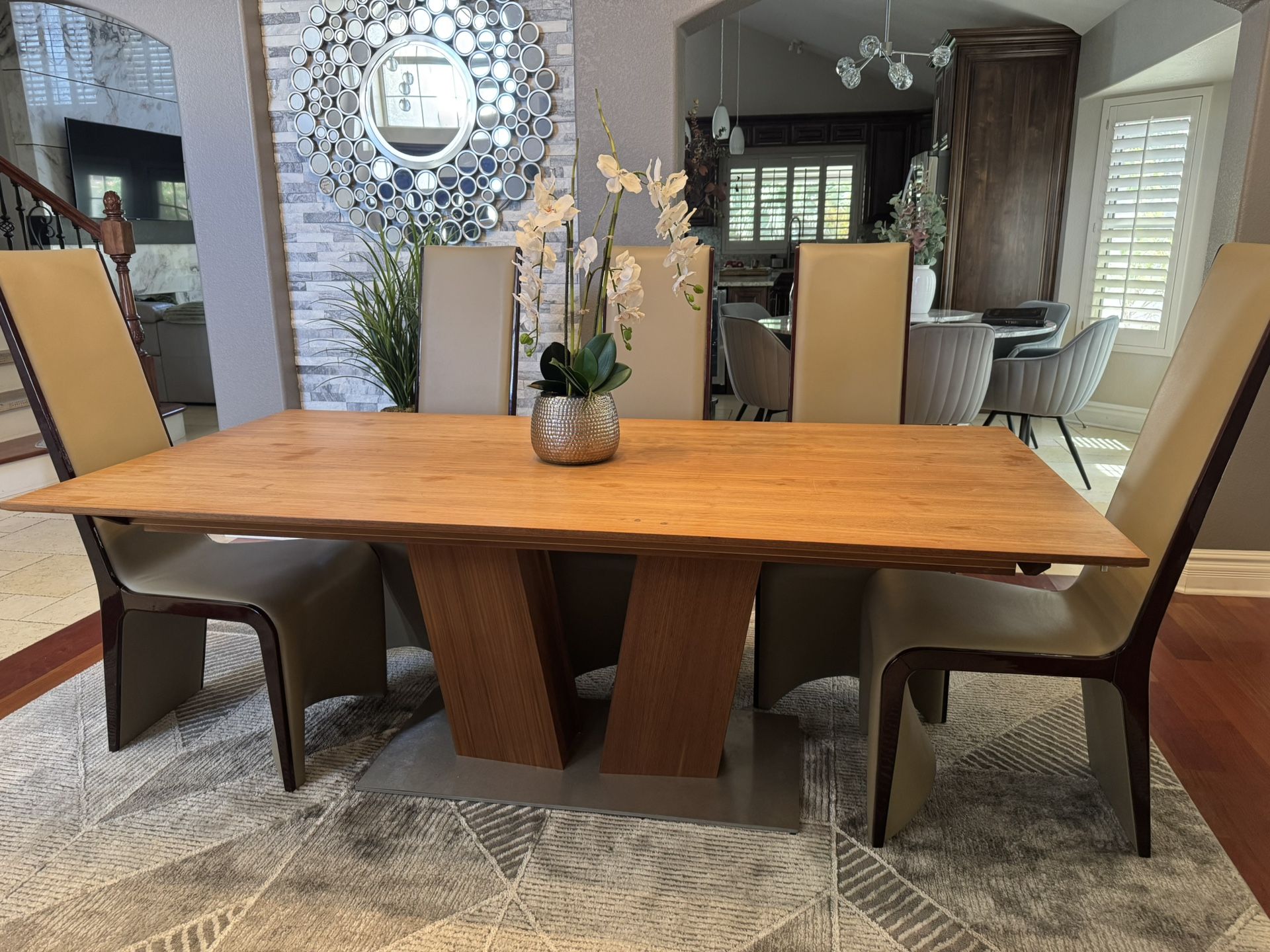Dining Table Set