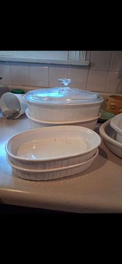 Vintage corningware dishes