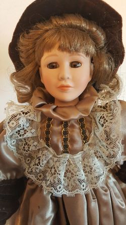 Crowne Porcelian doll