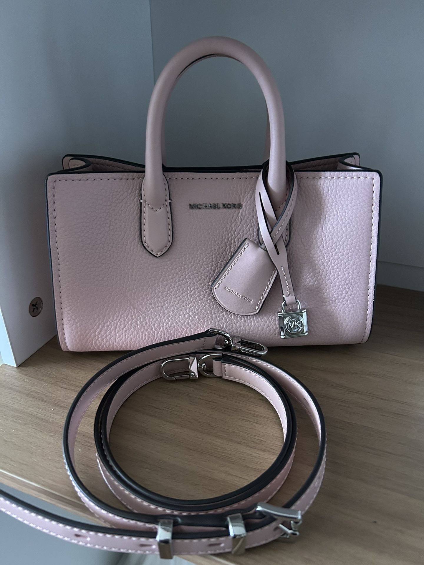 Michael Kors Scarlett Extra-Small Crossbody Bag