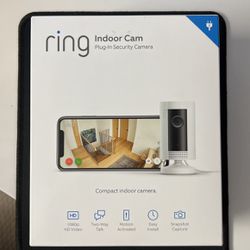 Ring Indoor Cam Plug-in 