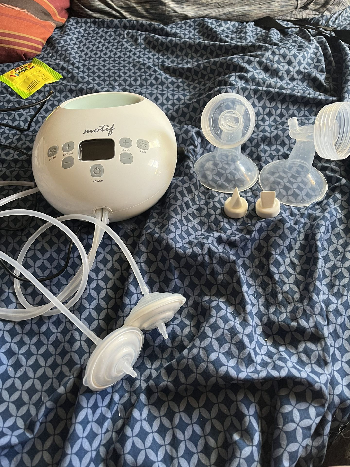 Lightly Used Breast Pump