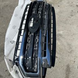Ford F-250 F-350 F250 Super Duty Chrome Front Bumper Grille F450 Grill