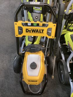 Dewalt Corded 2400 PSI Pressure Washer $275
