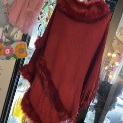 Women’s Fringe Shaw South Faux Fur 