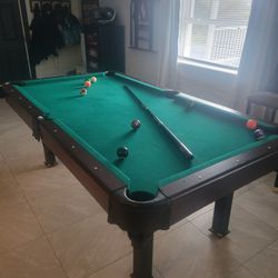 Pool Table Needs New Caps For The Legs Or Use As Is