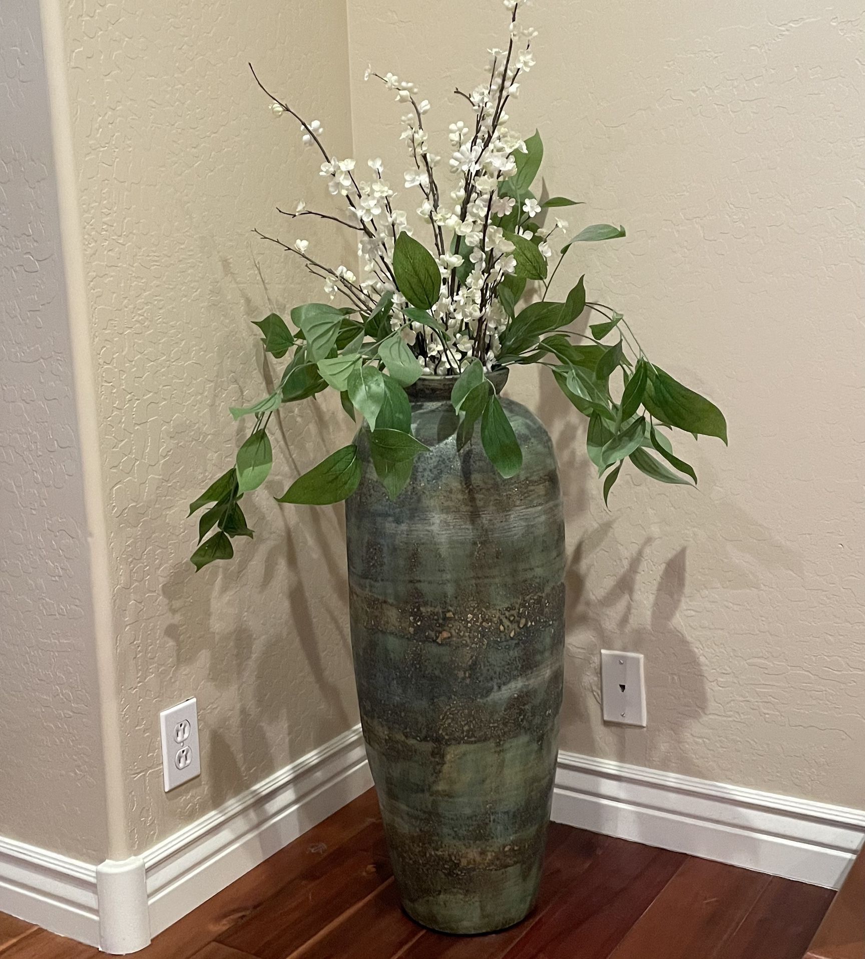 Pier 1 Extra Large Green Floor Vase With Flowers