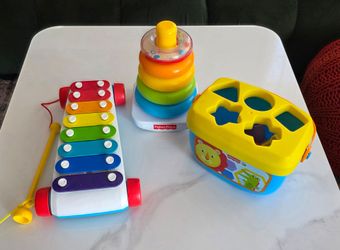 Fisher-Price Classic Infant Trio gift set