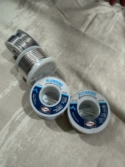 Plumbing silver bearing solid wire solder