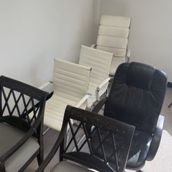 Office Chairs 
