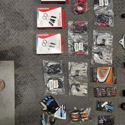 Olympic weight plates & Workout accessories