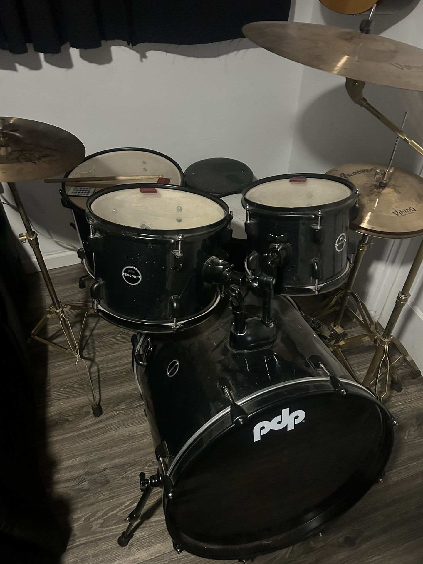Pdp Full Drum Set 