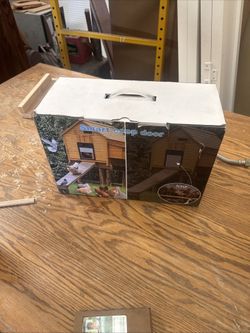 chicken coop door solar