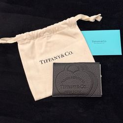 Please Return To Tiffany & Co. New York Heart Locket Card Case Wallet