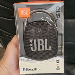 New Sealed!  JBL Clip 4 Portable Bluetooth Speaker Wireless Waterproof!
