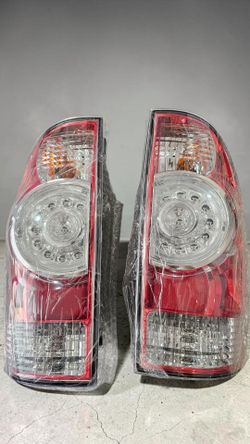 Toyota Tacoma Tail Lights