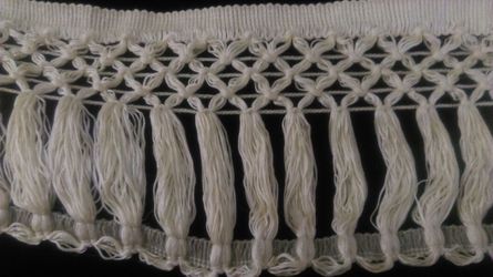 Pale yellow silky trim