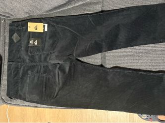 Quicksilver straight tapered fit corduroy pants size 32