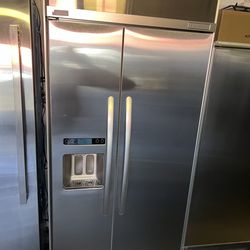 Ge monogram 36” built in Refri 2018