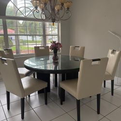 Adriana Hoyos Dinning Room Set 
